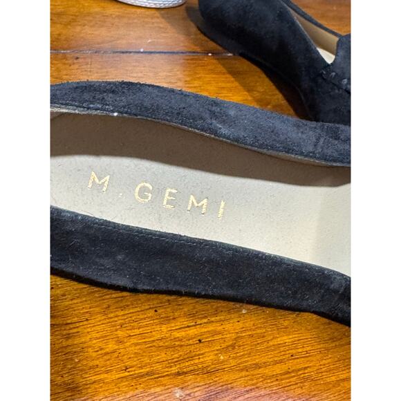 M. Gemi suede flats in good condtion size 38 euro - us 7.5 - Picture 2 of 5